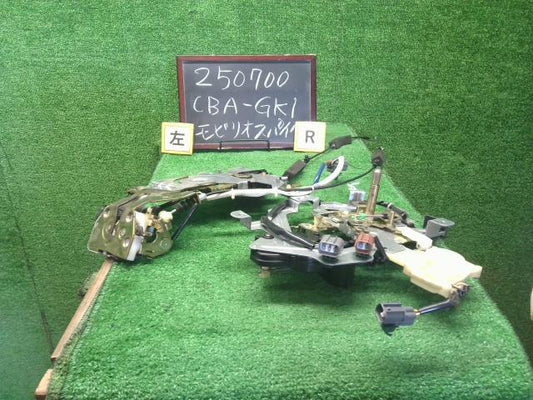 【中古】モビリオスパイク CBA-GK1 左　リア　ドアロック　ソレノイド 72662-SEY-911 自社品番250700 NH674P