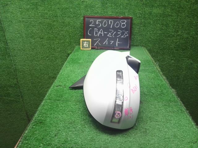 【中古】スイフト CBA-ZC32S 右サイドミラー  自社品番250708 ZMT