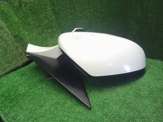 【中古】スイフト CBA-ZC32S 右サイドミラー  自社品番250708 ZMT