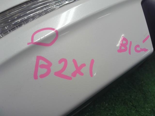 【中古】スイフト CBA-ZC32S 右サイドミラー  自社品番250708 ZMT