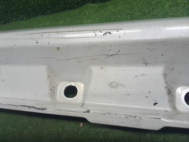 【中古】スイフト CBA-ZC32S 右サイドステップ  自社品番250708 ZMT