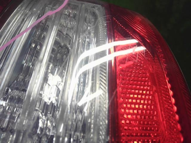 【中古】スイフト CBA-ZC32S 右テールランプ  自社品番250708 ZMT