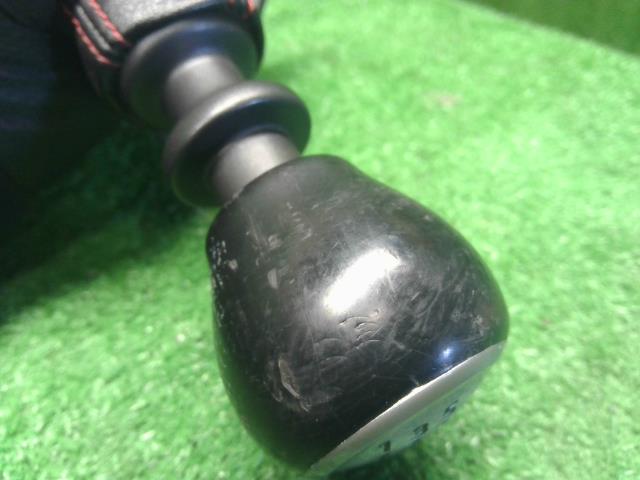 【中古】スイフト CBA-ZC32S シフトレバー  自社品番250708 ZMT