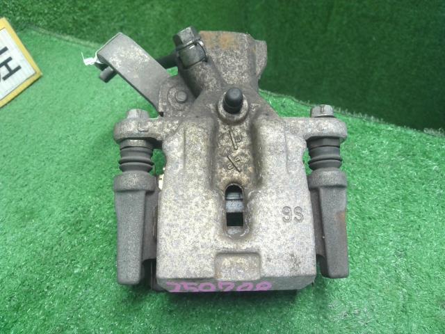 【中古】スイフト CBA-ZC32S 左　リア　ブレーキ　キャリパー  自社品番250708 ZMT