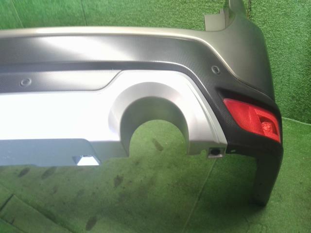 【中古】フォレスター 5AA-SKE リアバンパー  自社品番250709 M4Y