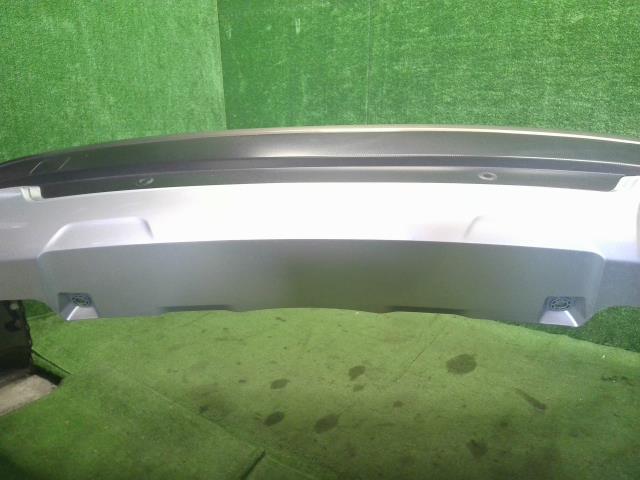 【中古】フォレスター 5AA-SKE リアバンパー  自社品番250709 M4Y