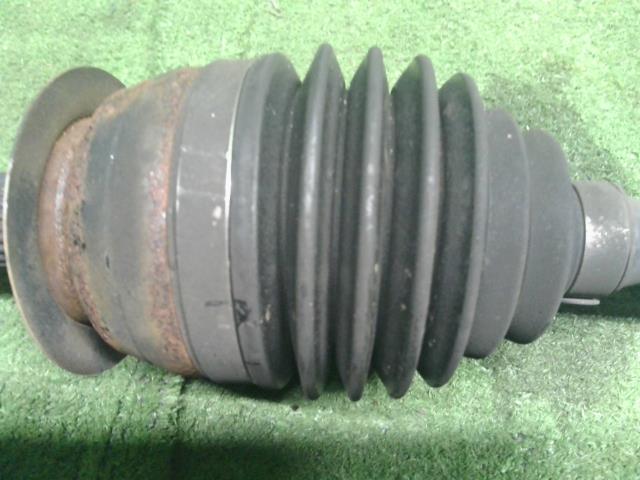 【中古】フォレスター 5AA-SKE 左　フロント　ドライブシャフト  自社品番250709 M4Y