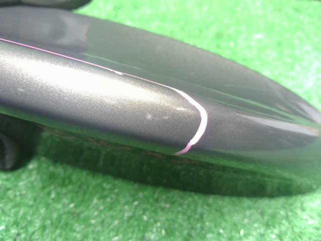 【中古】フォレスター 5AA-SKE アンテナ  自社品番250709 M4Y