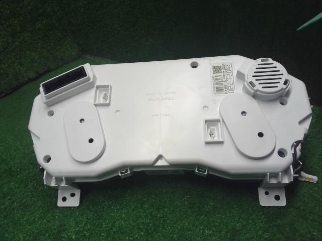 【中古】フォレスター 5AA-SKE スピードメーター  自社品番250709 M4Y