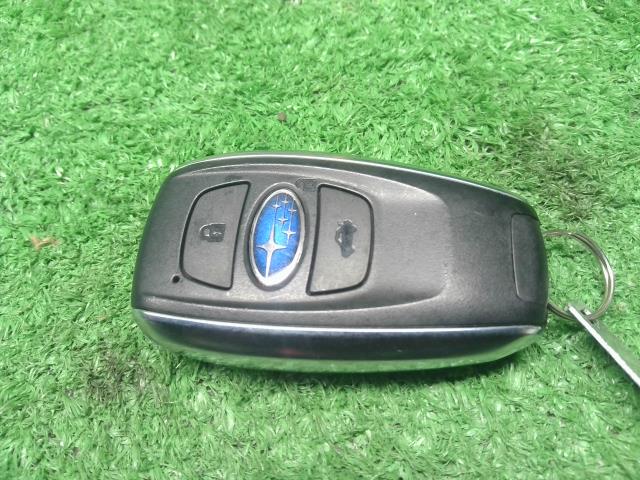 【中古】No1　フォレスター 5AA-SKE キーレスリモコン　スマートキー  自社品番250709 M4Y