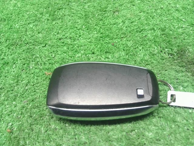 【中古】No1　フォレスター 5AA-SKE キーレスリモコン　スマートキー  自社品番250709 M4Y