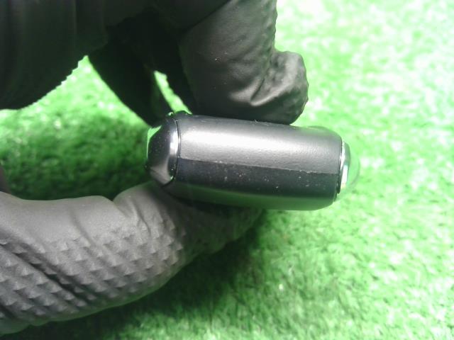 【中古】No2　フォレスター 5AA-SKE キーレスリモコン　スマートキー  自社品番250709 M4Y