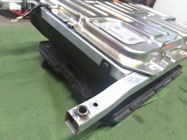 【中古】フォレスター 5AA-SKE ＨＶ　ハイブリッド　バッテリー  自社品番250709 M4Y