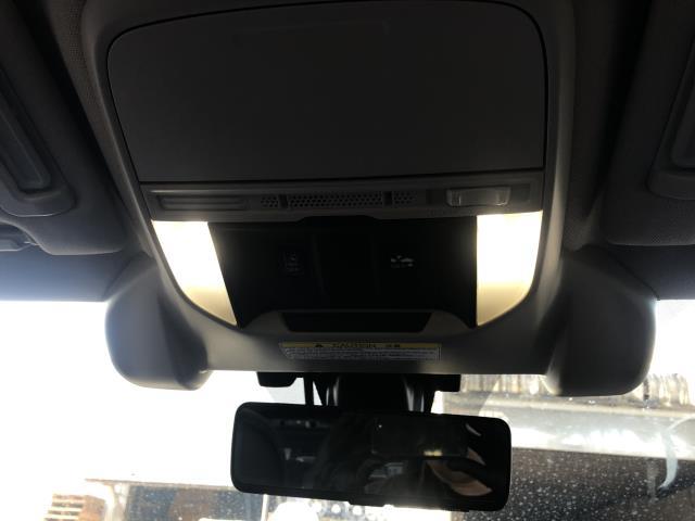 【中古】フォレスター 5AA-SKE ルームランプ　  自社品番250709 M4Y