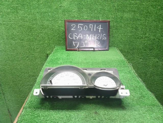 【中古】ワゴンＲ CBA-MH21S スピードメーター  自社品番250714 Z7T
