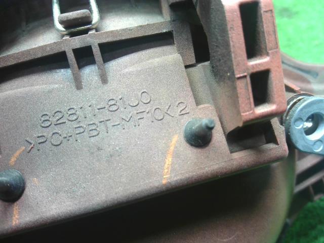 【中古】モコ DBA-MG22S　運転席　右　フロントドア　 アウターハンドル  自社品番250715 ZPB