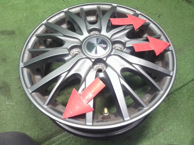 【中古】社外　アルミホイール　ravrion　13インチ　4J　4穴　4本セット　モコ外し   自社品番250715 ZPB