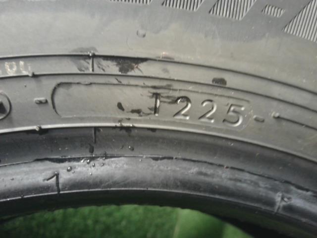 【中古】No2　サマー　夏　タイヤ　25年製　185/70R14　ヨコハマ　ＢｌｕＥａｒｔｈ－Ｅｓ　ＥＳ３２　ノート　外し  自社品番250717 K23