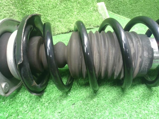 【中古】ムーヴコンテ DBA-L585S 左　フロント　ストラット　サスペンション  自社品番250720 W24