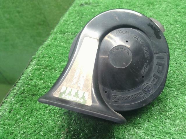 【中古】ワゴンＲ　外し　ＳＵＺＵＫＩ ＳＰＯＲＴ　 ホーン　 IPF　 自社品番250725 Z7T