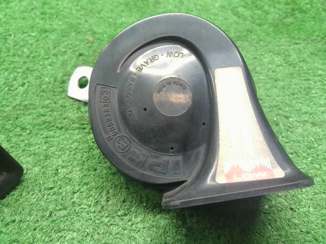 【中古】ワゴンＲ　外し　ＳＵＺＵＫＩ ＳＰＯＲＴ　 ホーン　 IPF　 自社品番250725 Z7T