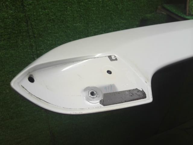 【中古】スイフト DBA-ZC71S リア　スポイラー　バックドア用　  自社品番733 Z7T