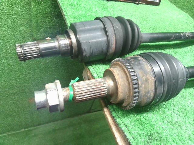 【中古】スイフト DBA-ZC71S 左　フロント　ドライブシャフト  自社品番733 Z7T