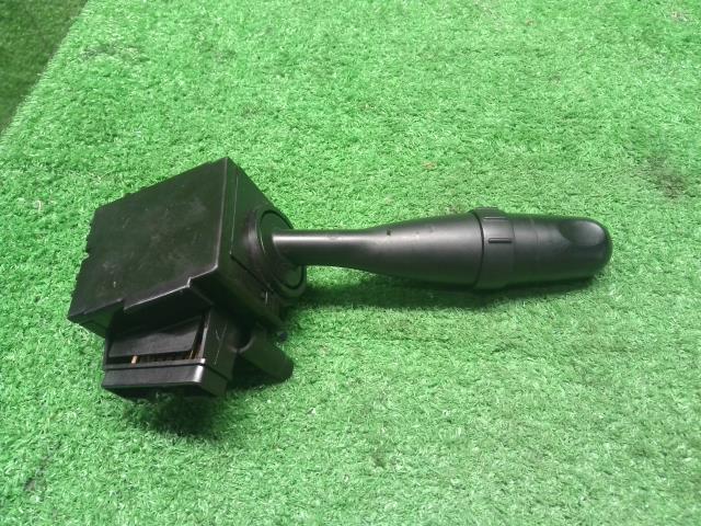 【中古】スイフト DBA-ZC71S ディマースイッチ ワイパースイッチ　レバー　自社品番733 Z7T