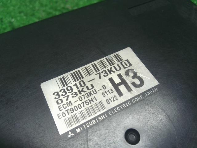 【中古】スイフト DBA-ZC71S エンジンコンピューター  自社品番733 Z7T