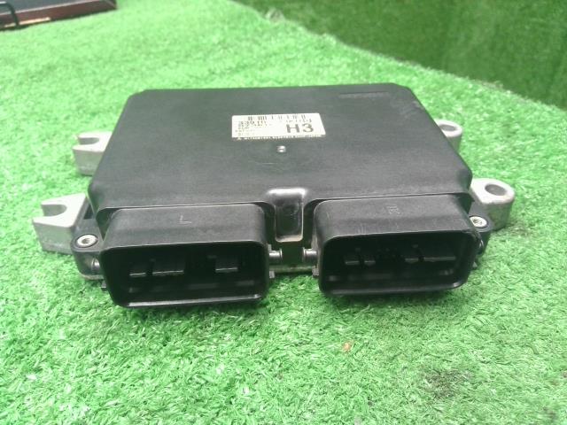 【中古】スイフト DBA-ZC71S エンジンコンピューター  自社品番733 Z7T