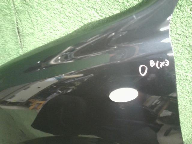 【中古】アルト 3BA-HA37S 左　フロント　フェンダー  自社品番250736 ZJ3