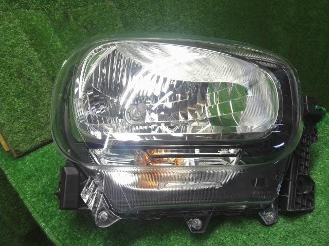 【中古】アルト 3BA-HA37S 右ヘッドランプ　ヘッドライト  自社品番250736 ZJ3