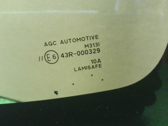 【中古】アルト 3BA-HA37S フロント　ウインドガラス  自社品番250736 ZJ3