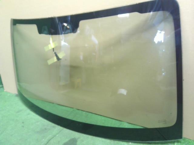 【中古】アルト 3BA-HA37S フロント　ウインドガラス  自社品番250736 ZJ3