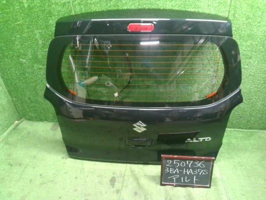 【中古】アルト 3BA-HA37S バックドア　テールゲート　自社品番250736 ZJ3
