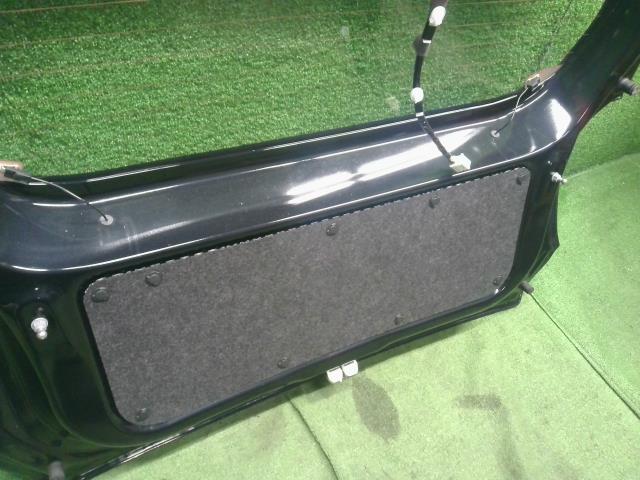 【中古】アルト 3BA-HA37S バックドア　テールゲート　自社品番250736 ZJ3