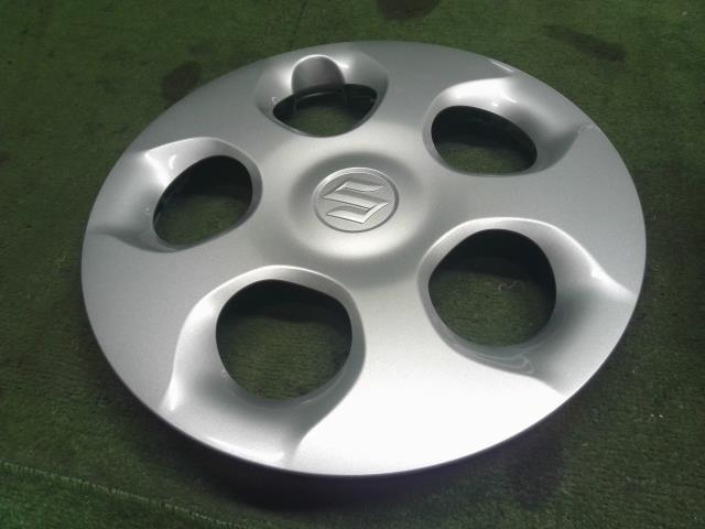 【中古】アルト 3BA-HA37S　14インチ用　 ホイールキャップ　1台分  自社品番250736 ZJ3