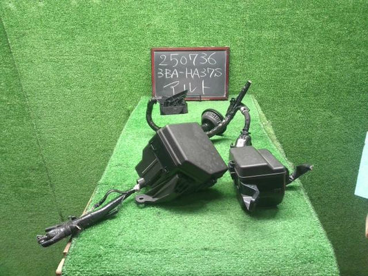 【中古】アルト 3BA-HA37S ヒューズボックス  自社品番250736 ZJ3