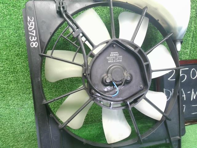 【中古】ワゴンＲ DBA-MH34S 電動ファン　シュラウド  自社品番250738 Z7T
