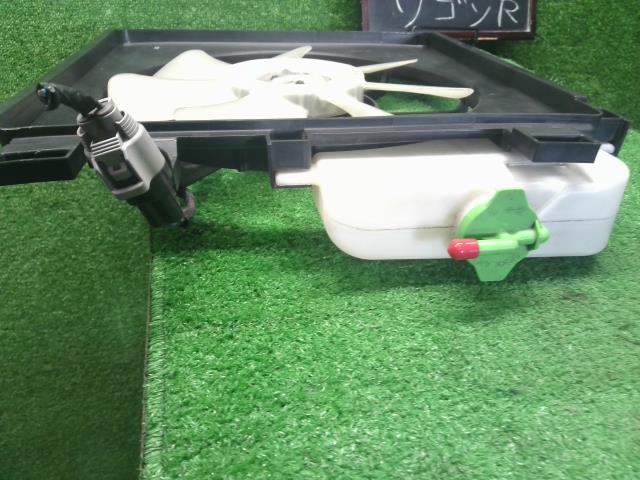 【中古】ワゴンＲ DBA-MH34S 電動ファン　シュラウド  自社品番250738 Z7T