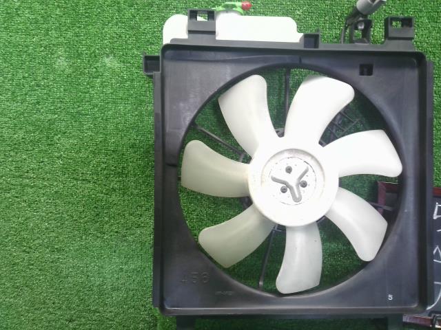 【中古】ワゴンＲ DBA-MH34S 電動ファン　シュラウド  自社品番250738 Z7T