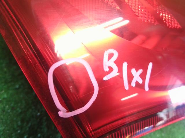 【中古】アルト DBA-HA25S 右テールランプ  自社品番250754 ZJ3