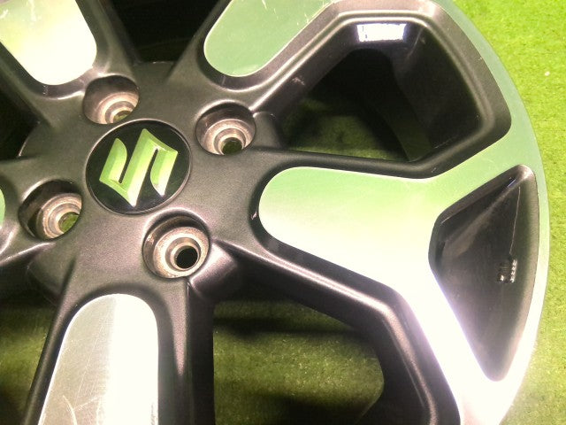 【中古】No2　ハスラー外し　5AA-MR92S 　ホイール　スズキ純正　15インチ　 43210-59S50-QC8 自社品番260037 ZYW