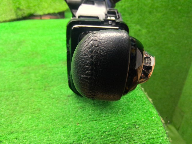 【中古】ハスラー 5AA-MR92S ステアリングホイール 48110-59SE1-GJL 自社品番260037 ZYW