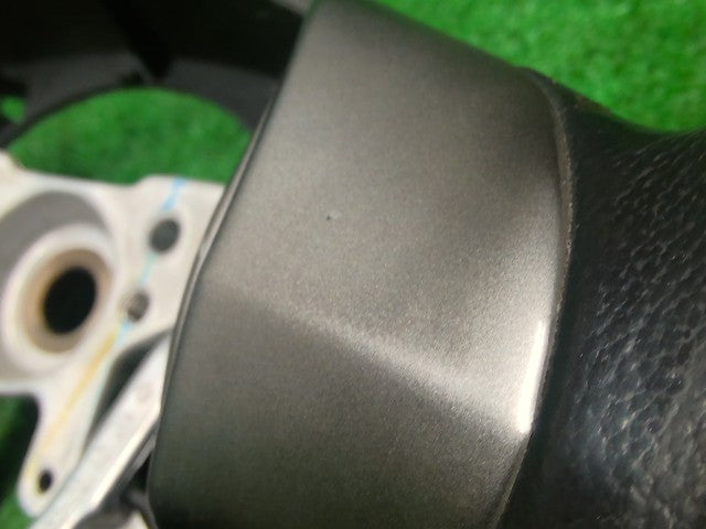【中古】インプレッサ CBA-GRB ステアリングホイール 34311AG240JC 自社品番260038 51E