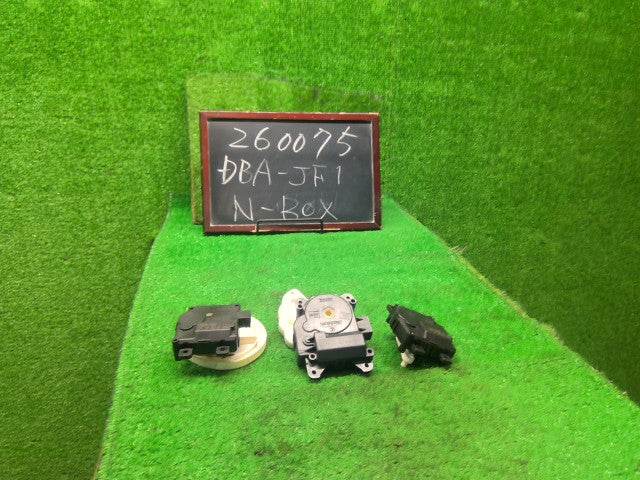 【中古】Ｎ－ＢＯＸ DBA-JF1 その他　ＡＣ　サーボモーター　セット　 79160-TY0-941 自社品番260075 NH850