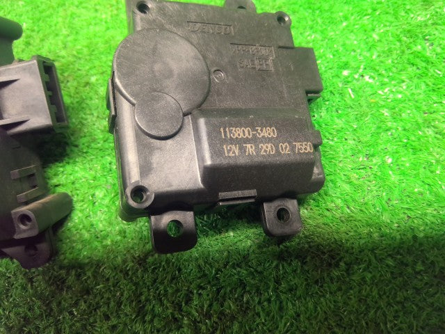 【中古】Ｎ－ＢＯＸ DBA-JF1 その他　ＡＣ　サーボモーター　セット　 79160-TY0-941 自社品番260075 NH850