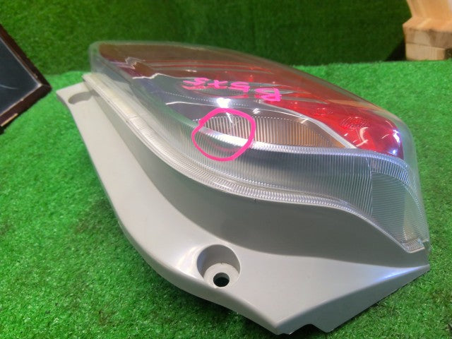 【中古】ミライース DBA-LA310S 左テールランプ 81560-B2391 自社品番260091 S28