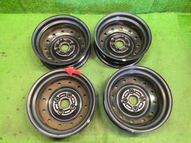 【中古】スチールホイール　13インチ　4J　PCD100×4H　4本セット　アルト DBA-HA35S外し   自社品番260104 26U