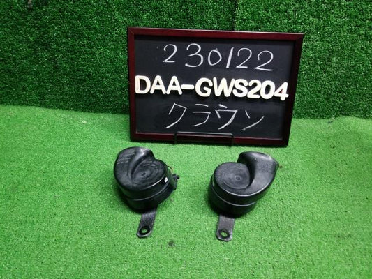 クラウン DAA-GWS204 ホーン 86520-30610 自社品番230122